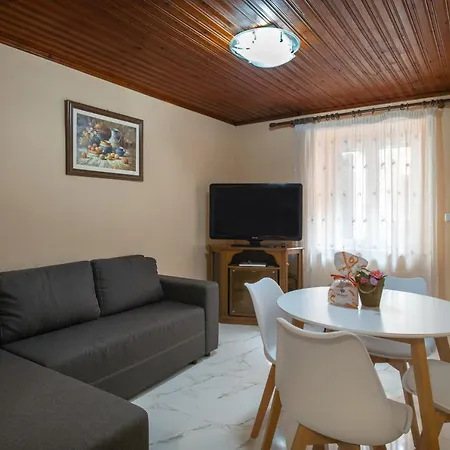Vero Cozy Old House Holiday home Corfu (city)
